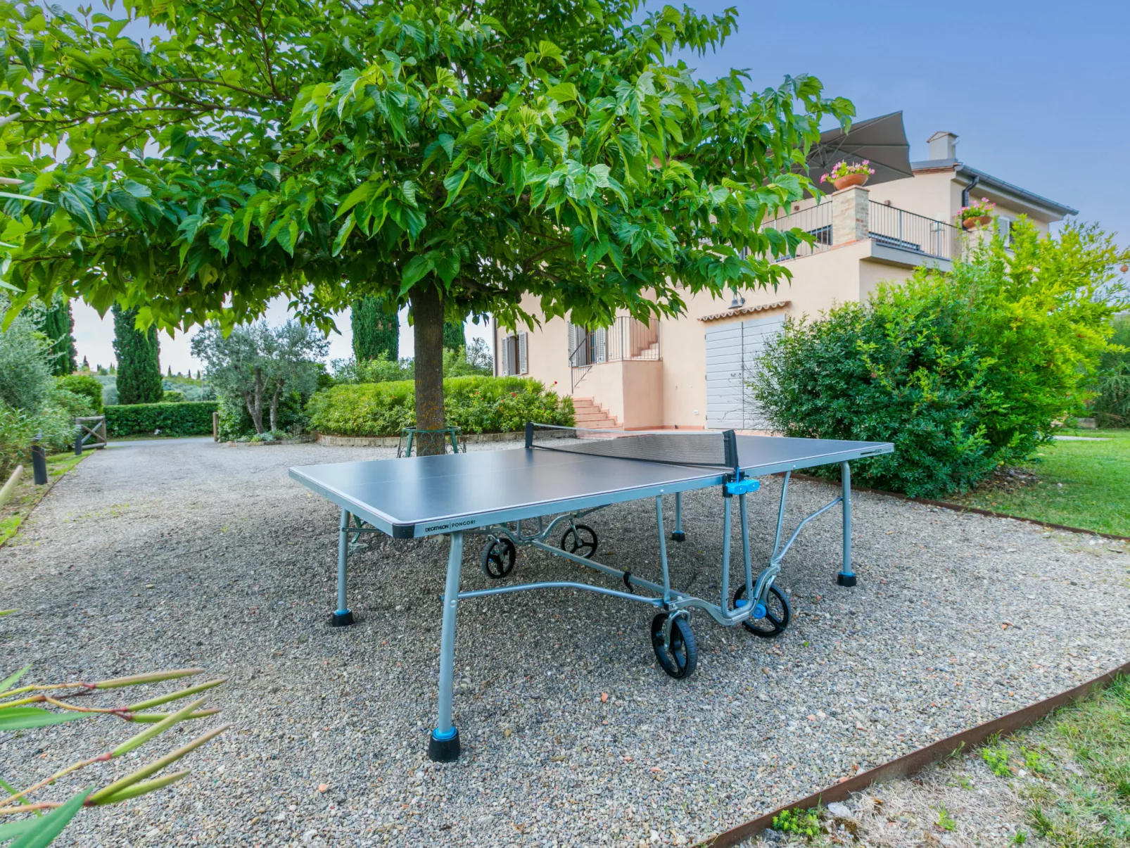 Vecchio Forno-Outside