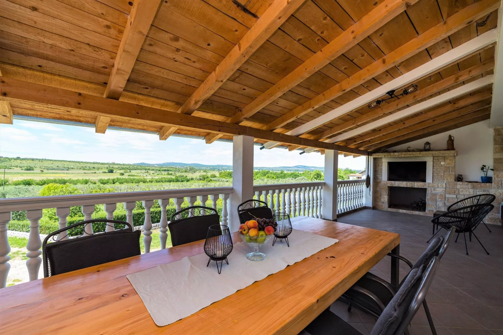 Holiday home Agro Casa-Terrasse / balcon