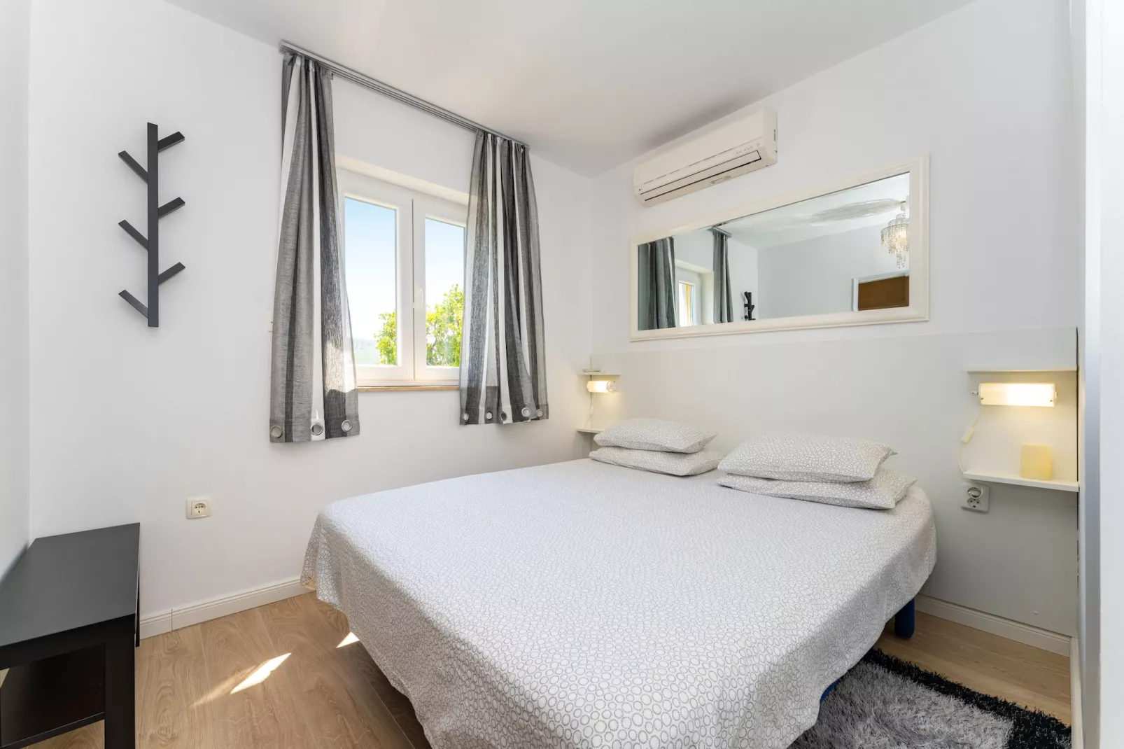 Villa Sucic with private pool-Schlafzimmer