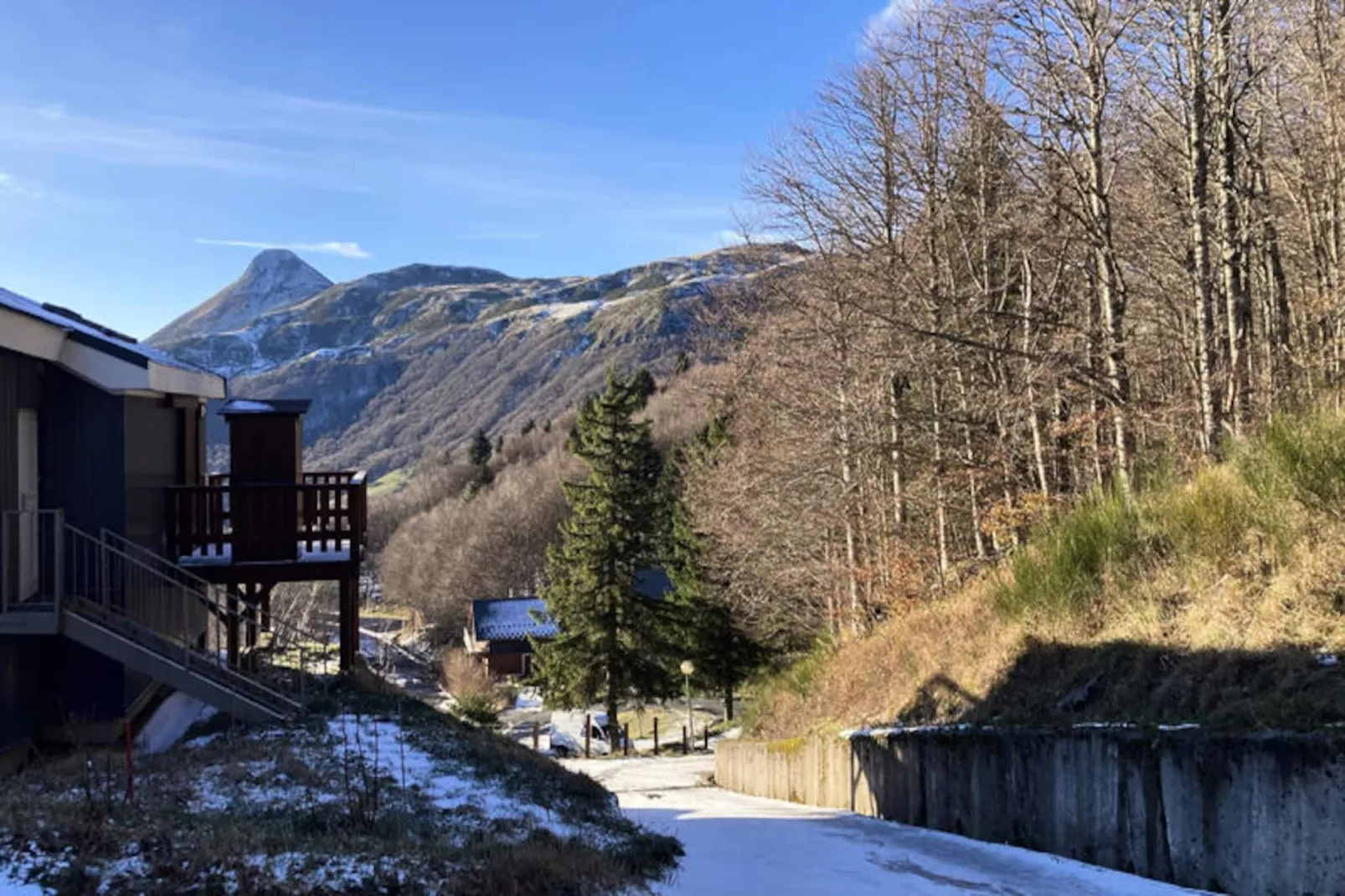 Appartements à Saint Jacques Des Blats-Nicht zugeordnet