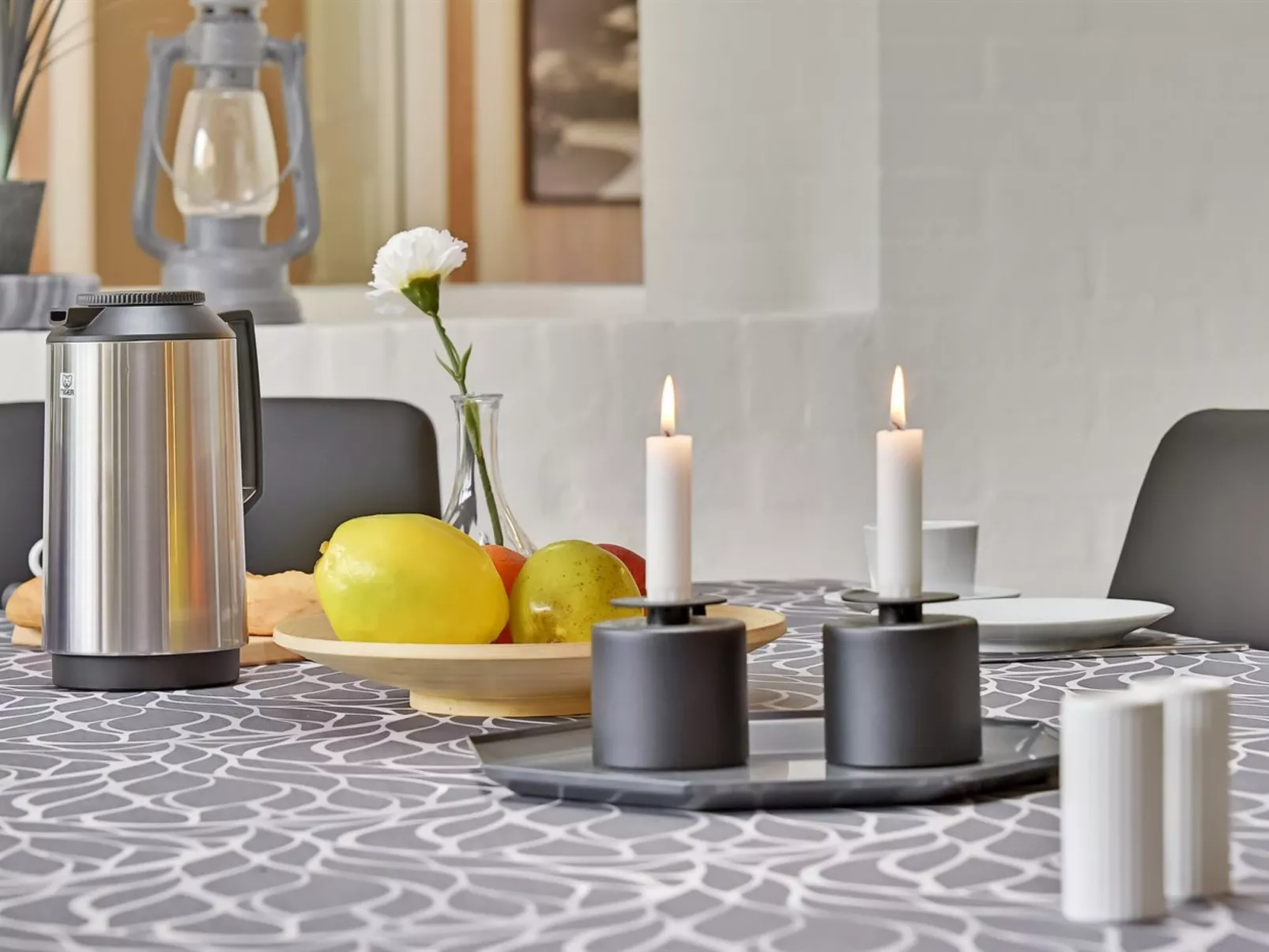 "Ellanor" - 1km from the sea-Inside