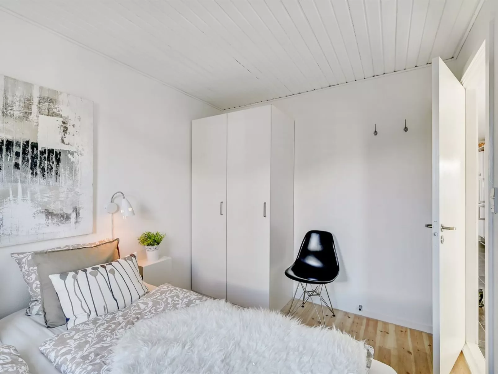 "Elfrede" - 600m from the sea-Drinnen