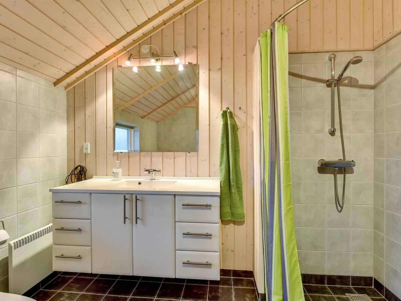 "Christan" - 1.2km from the sea-Inside