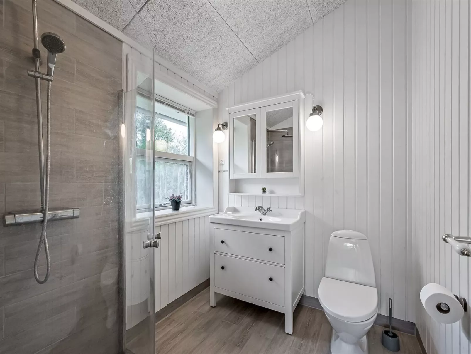 "Veijo" - 400m to the fjord-Dedans