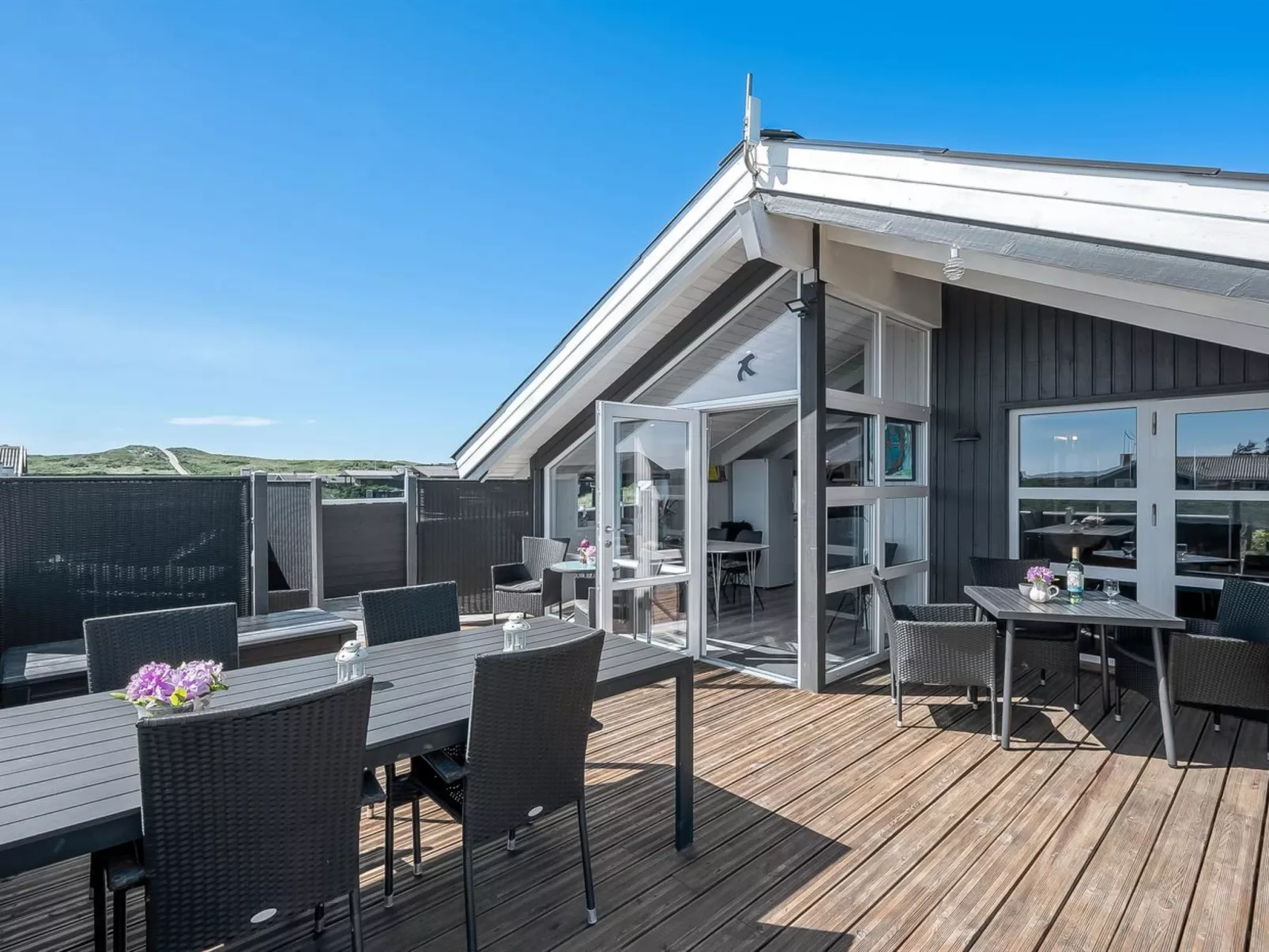 "Henning" -  from the sea-Outside