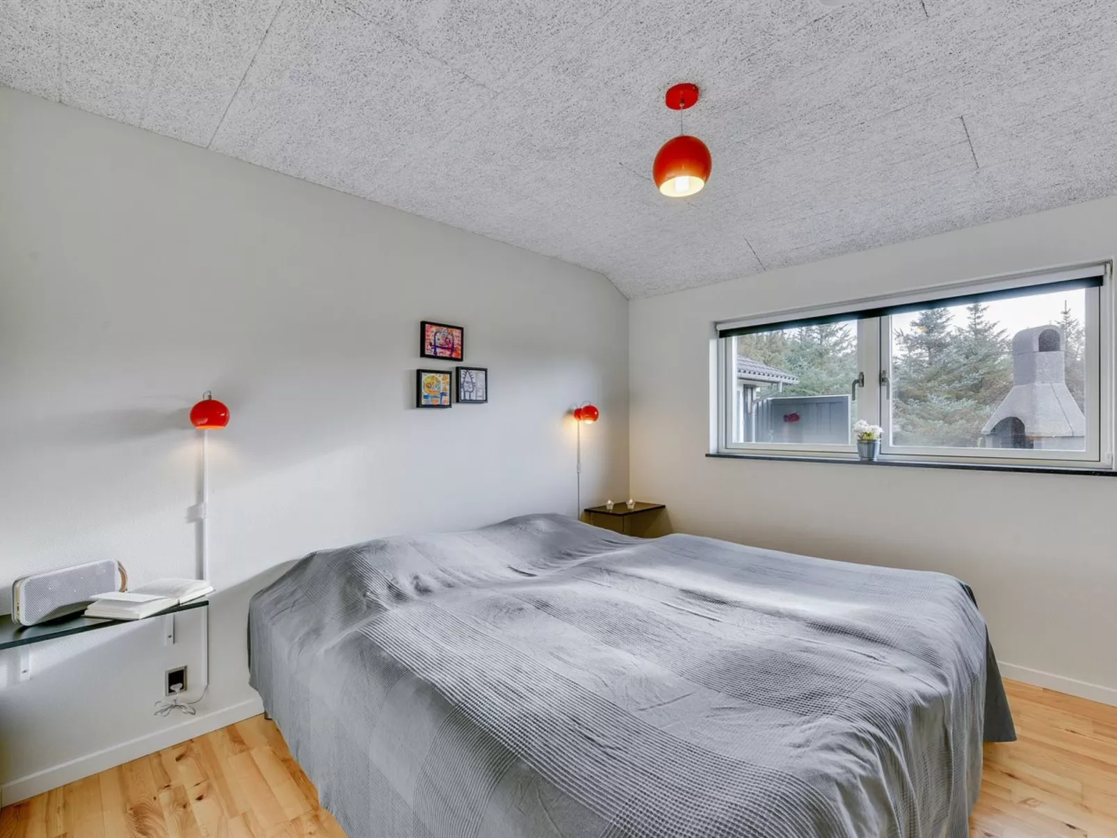 "Faye" - 600m from the sea-Inside