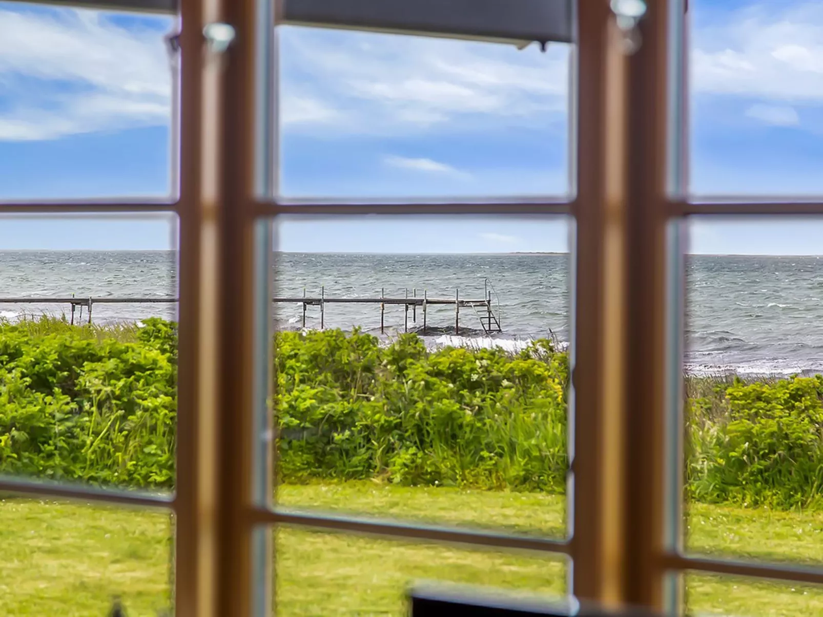 "Stacie" - 10m from the sea-Draußen