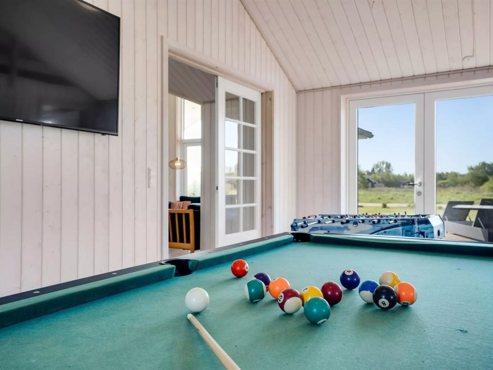 "Kiersten" - 800m from the sea-Inside