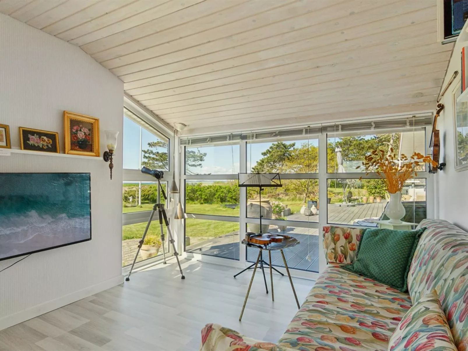 "Hening" - 50m from the sea-Drinnen