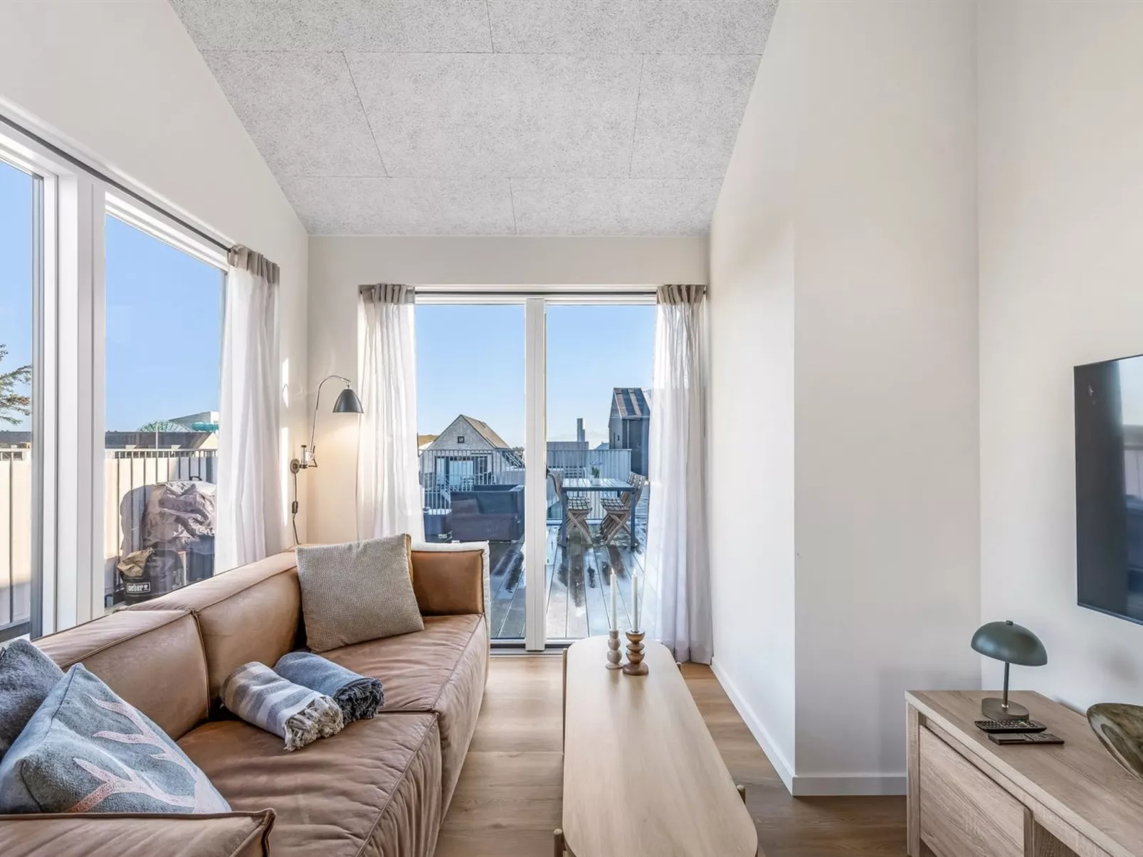 "Kjeld" -  from the sea-Drinnen