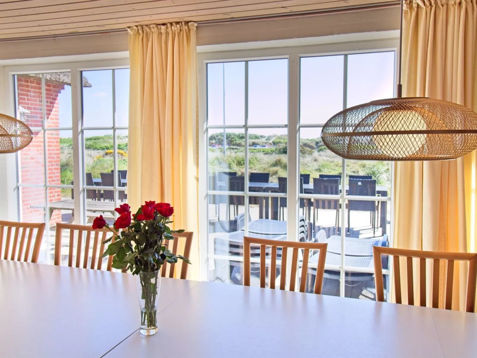 "Gytha" - 75m from the sea-Drinnen