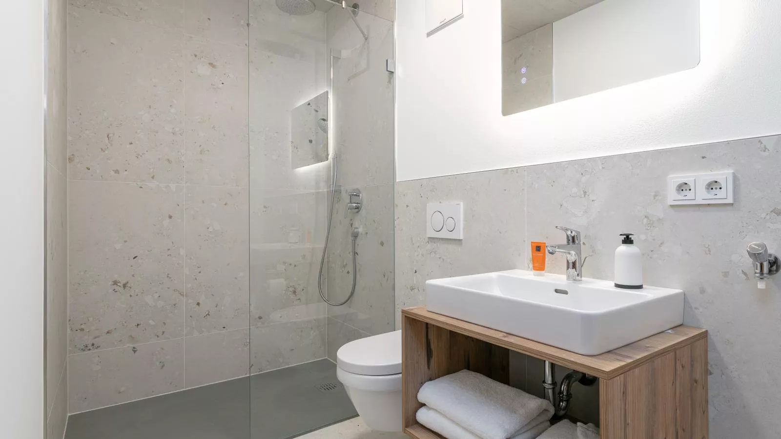 Hopfgarten Alpin Living Top 1 und 2-Badezimmer