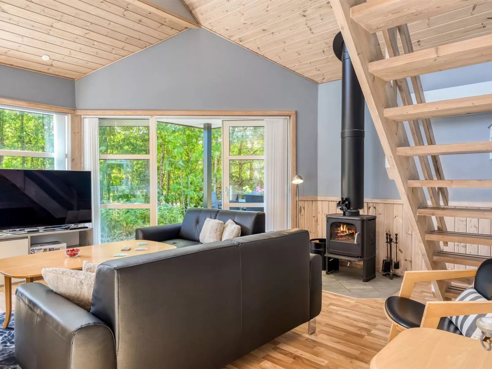 "Hristijan" - 4.8km from the sea-Inside