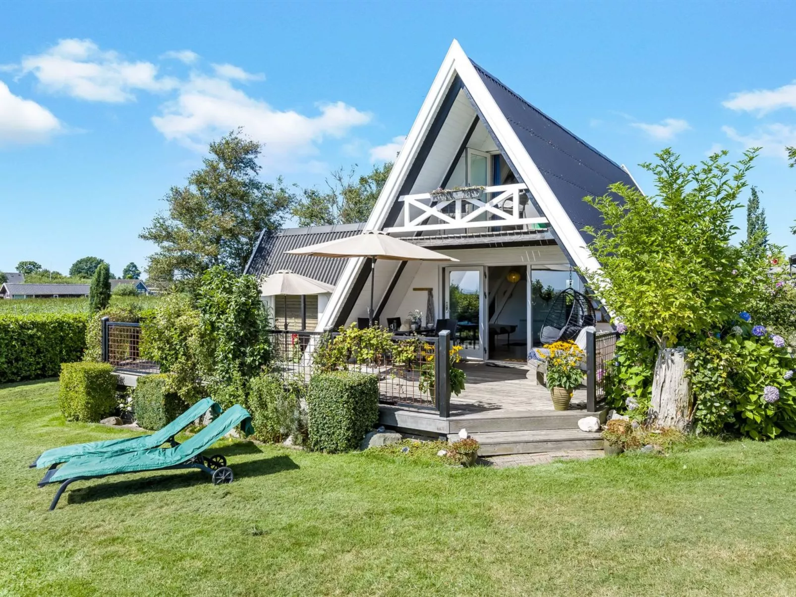 "Murtuz" - 50m from the sea-Draußen