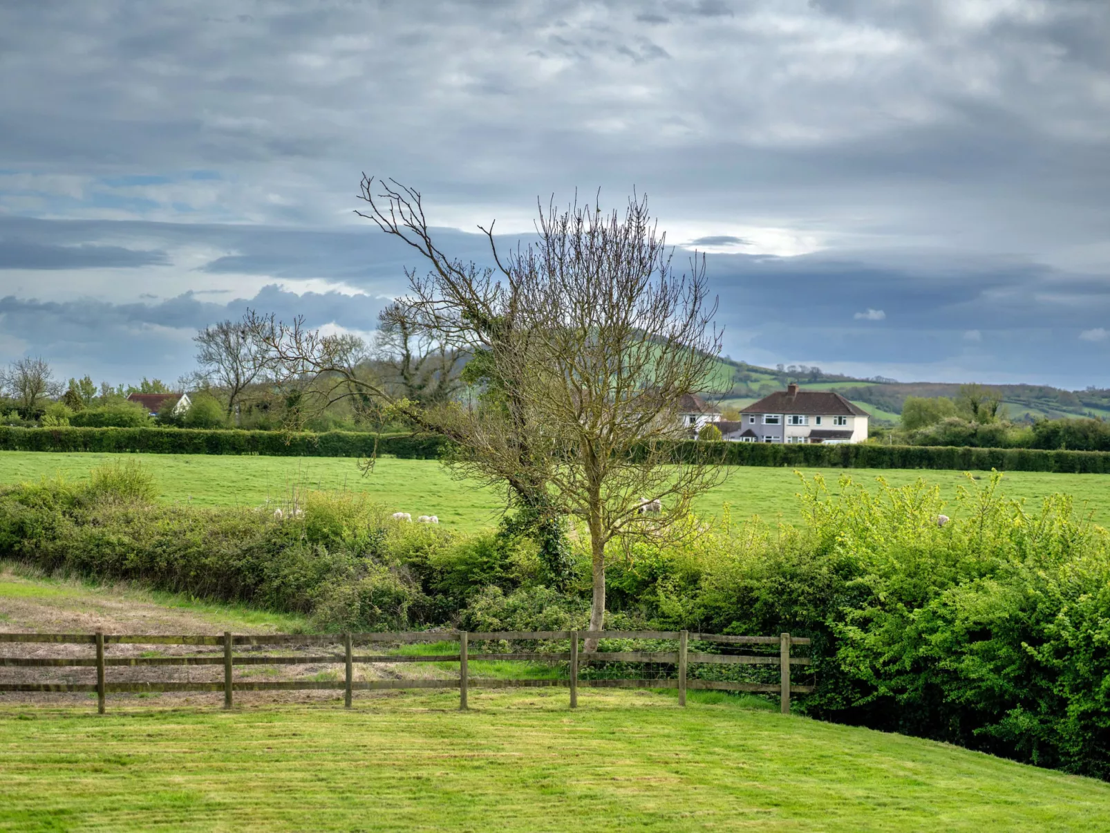 Stone Bow Farmhouse-Outside