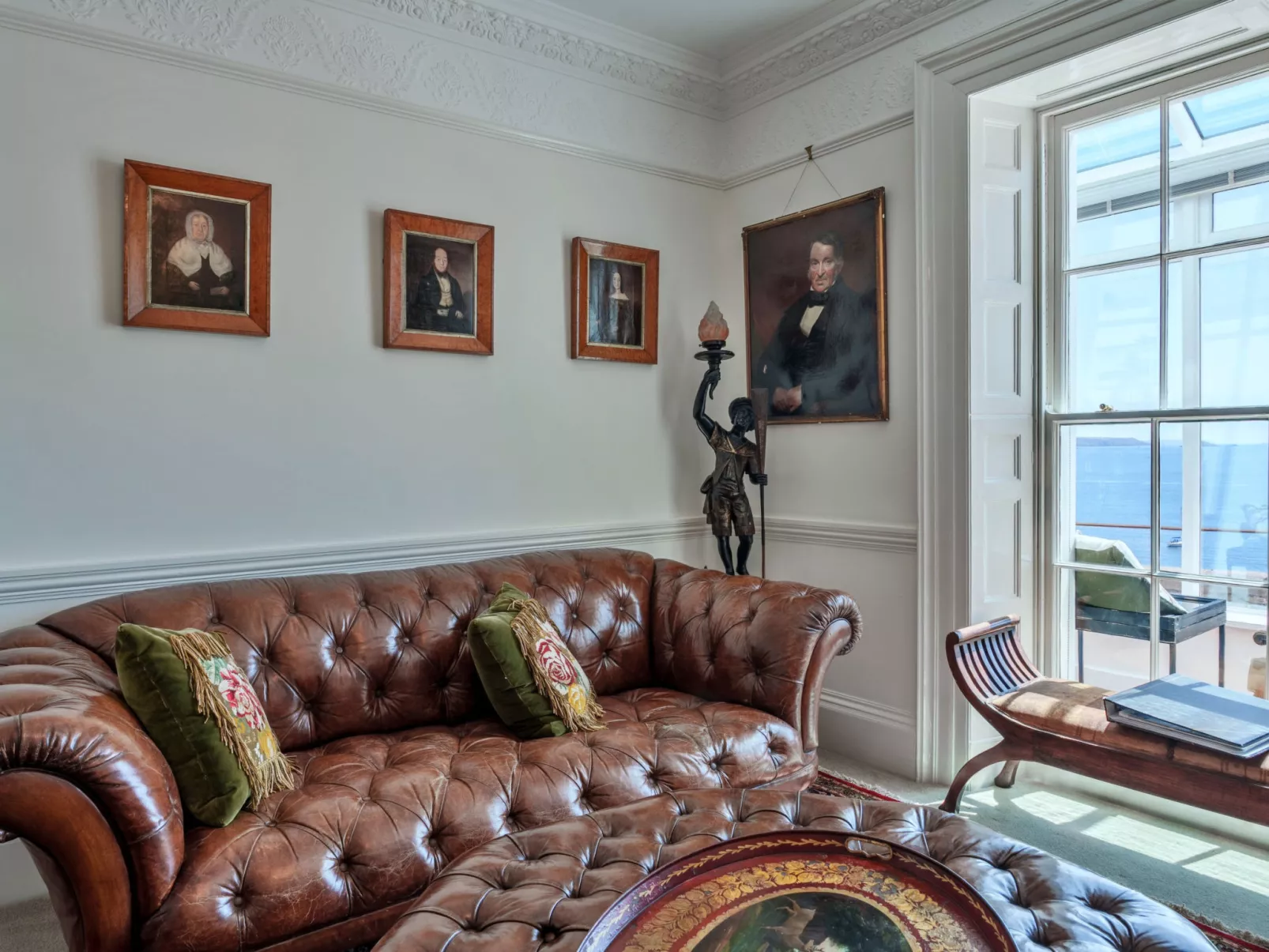 Penley Villa-Drinnen