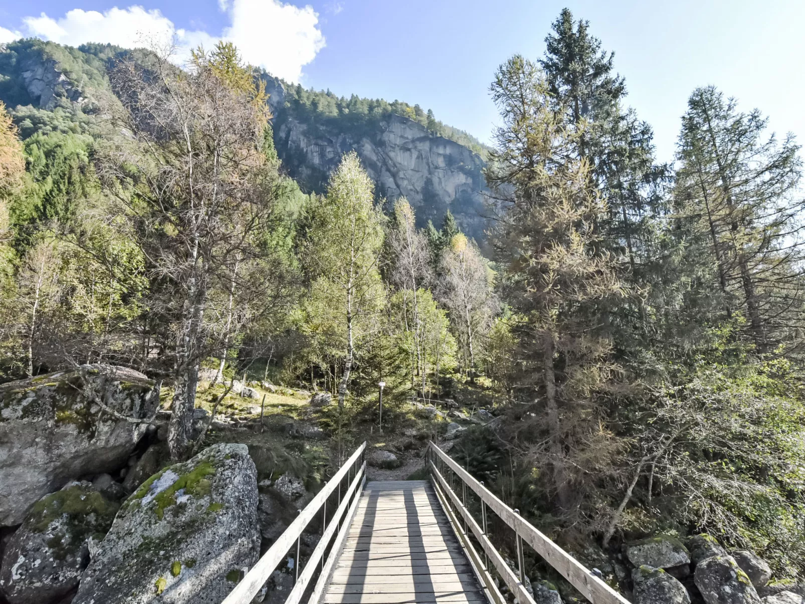 Val di Mello Mountain Flat-Area