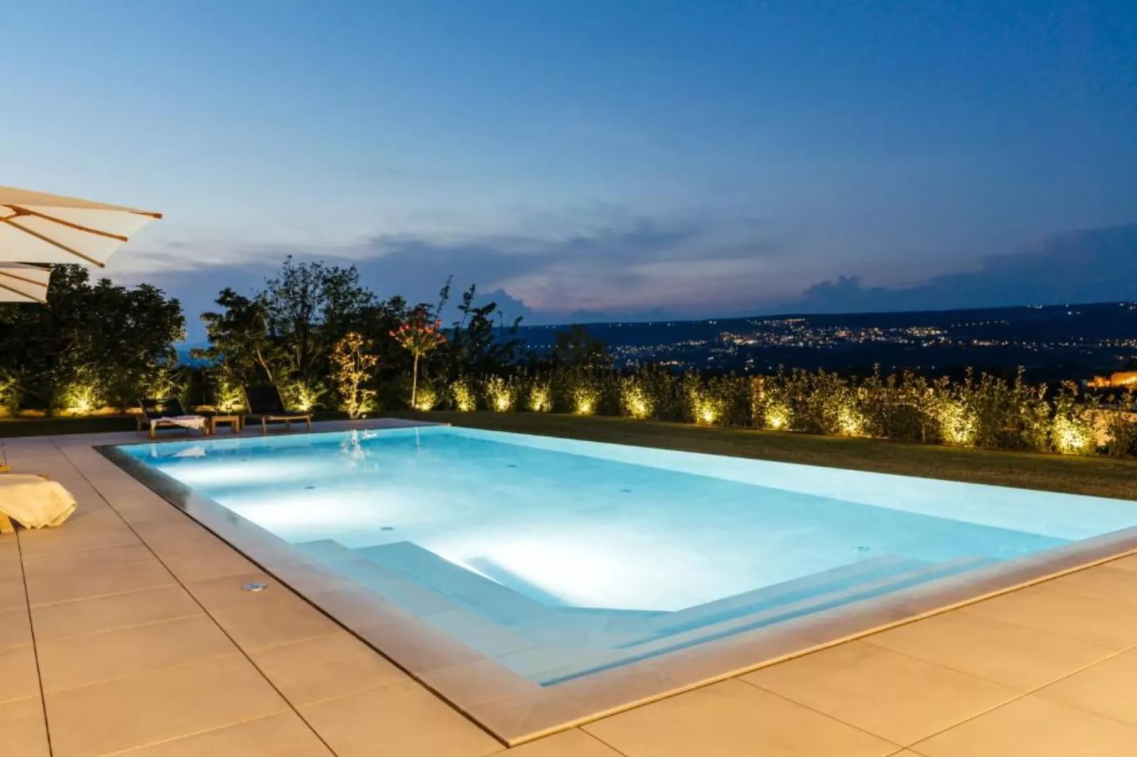 Luxury Villa Lara with Heated Pool, Hot-Tub and Sauna - Six Bedroom Villa with Pool-Swimming pool