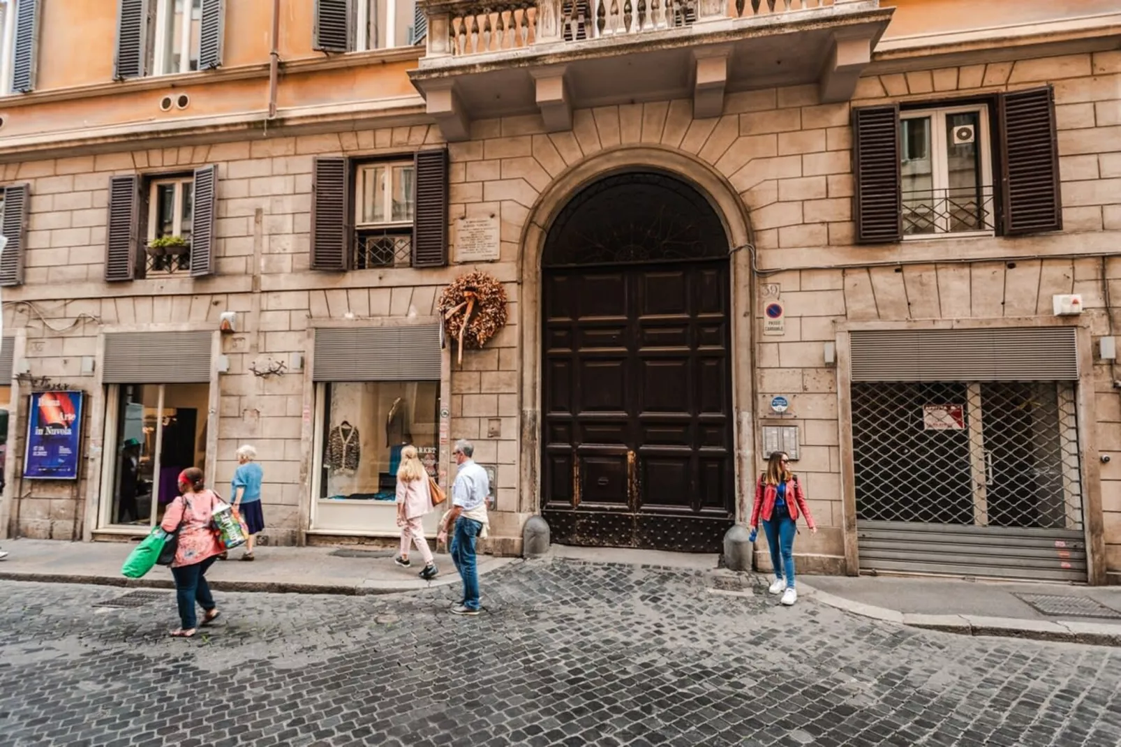 La Magnolia-Areas within 5km in summer