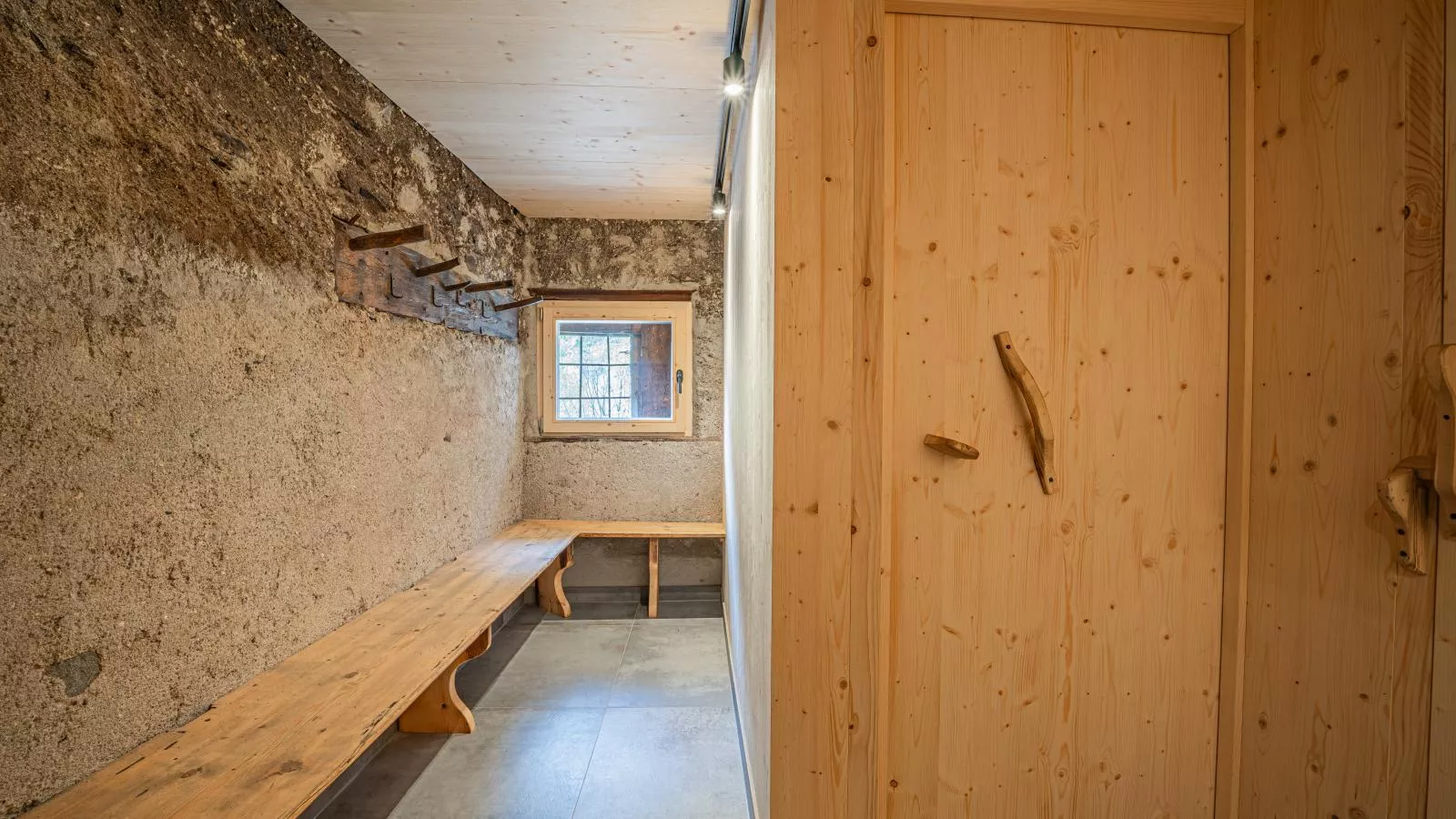 Raneburg 4 Almhaus-Ausstattung