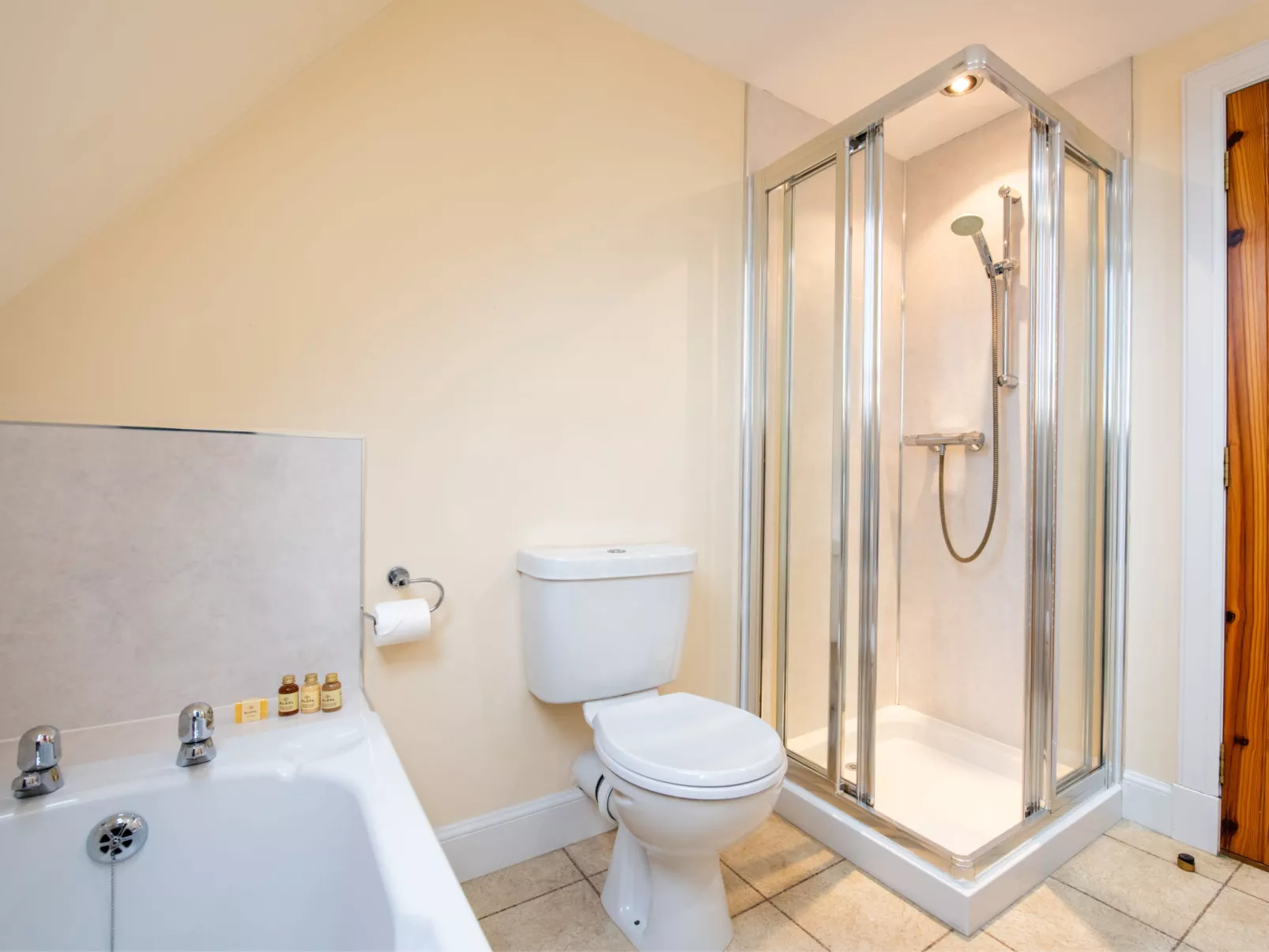 Corrimony View-Dedans