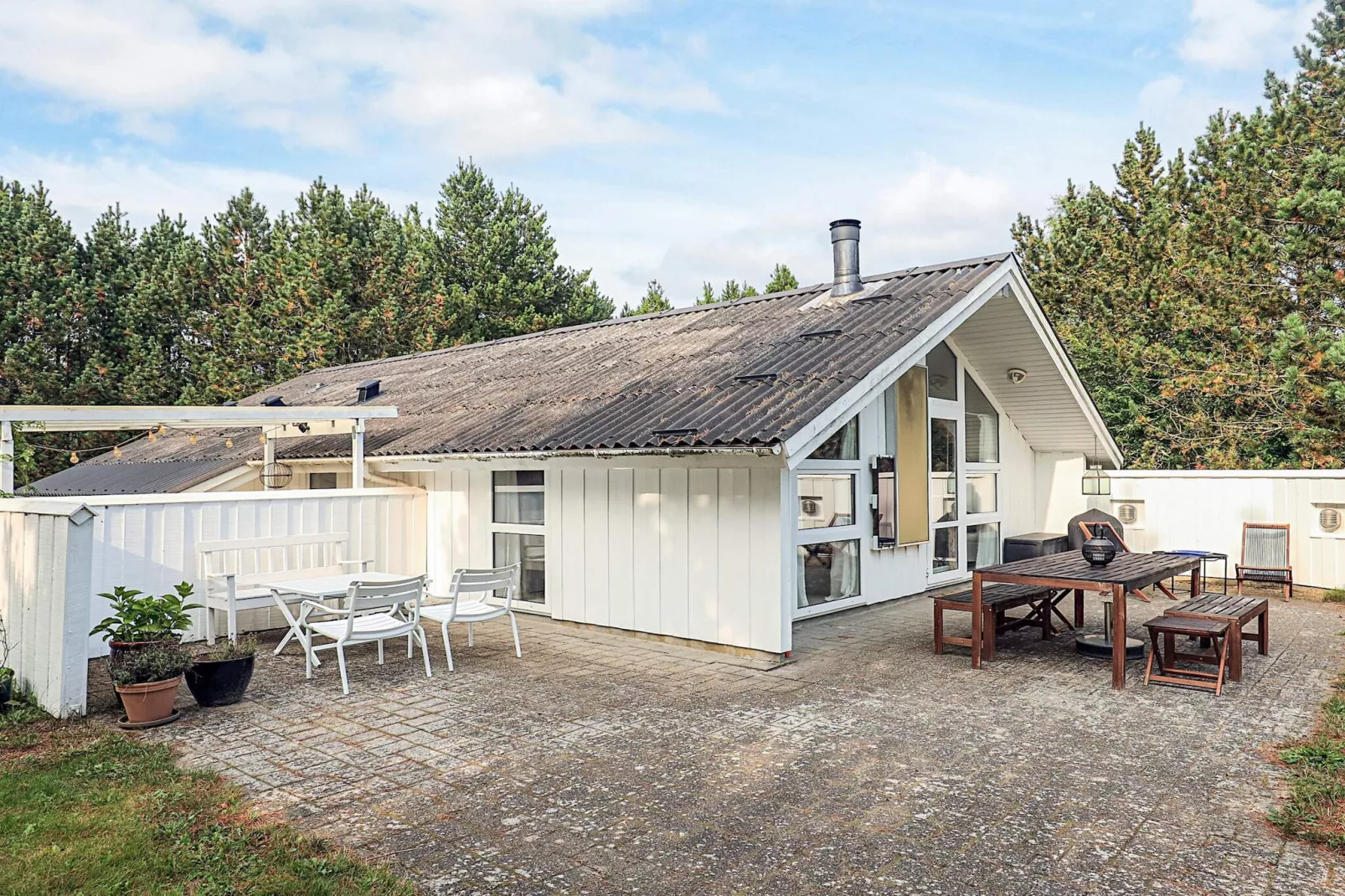 Luxurious Retreat by Bratten Strand-By Traum