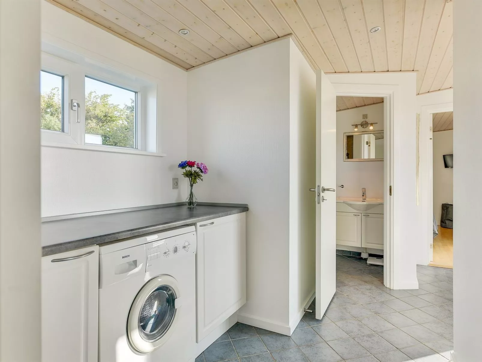 "Kaapo" - 300m from the sea-Inside