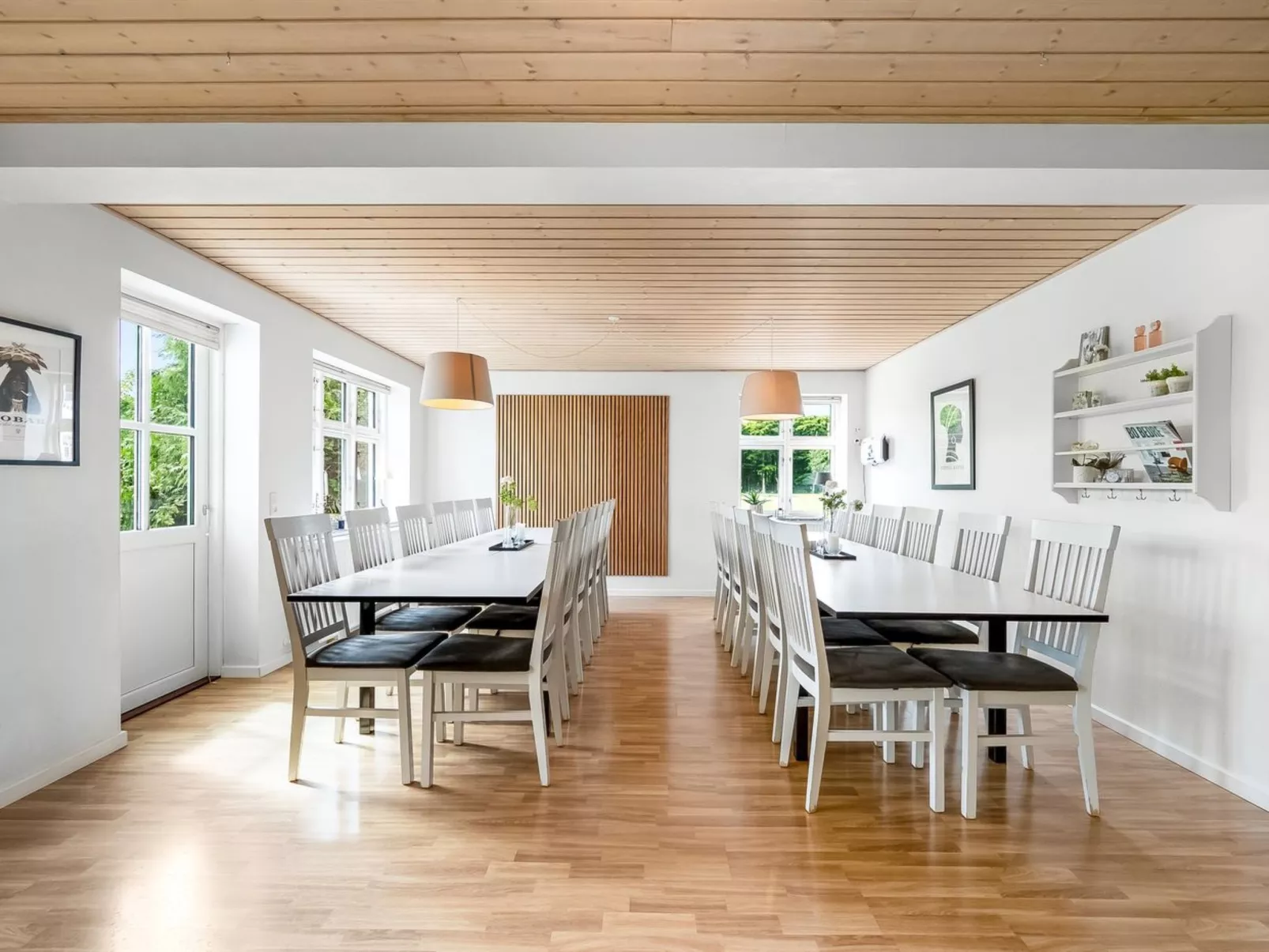 "Eini" - 4.5km from the sea-Inside