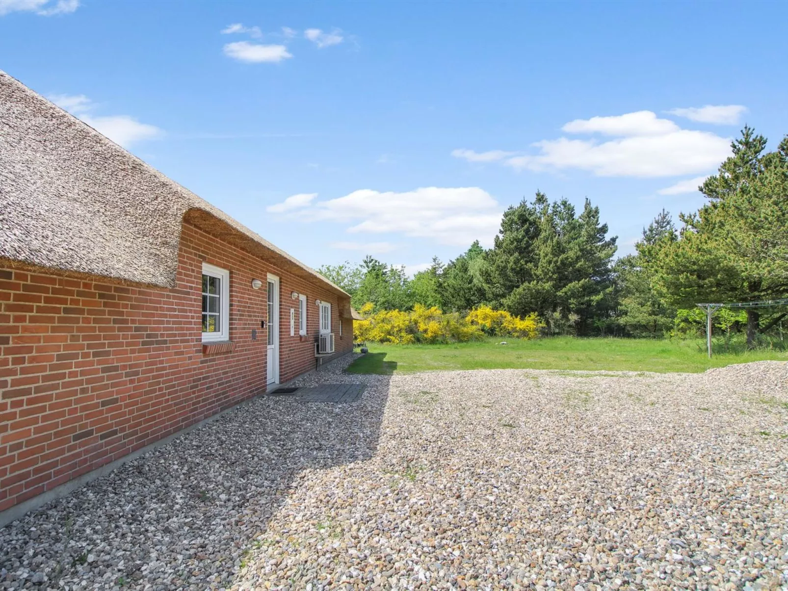 "Marilisa" - 700m to the fjord-Draußen