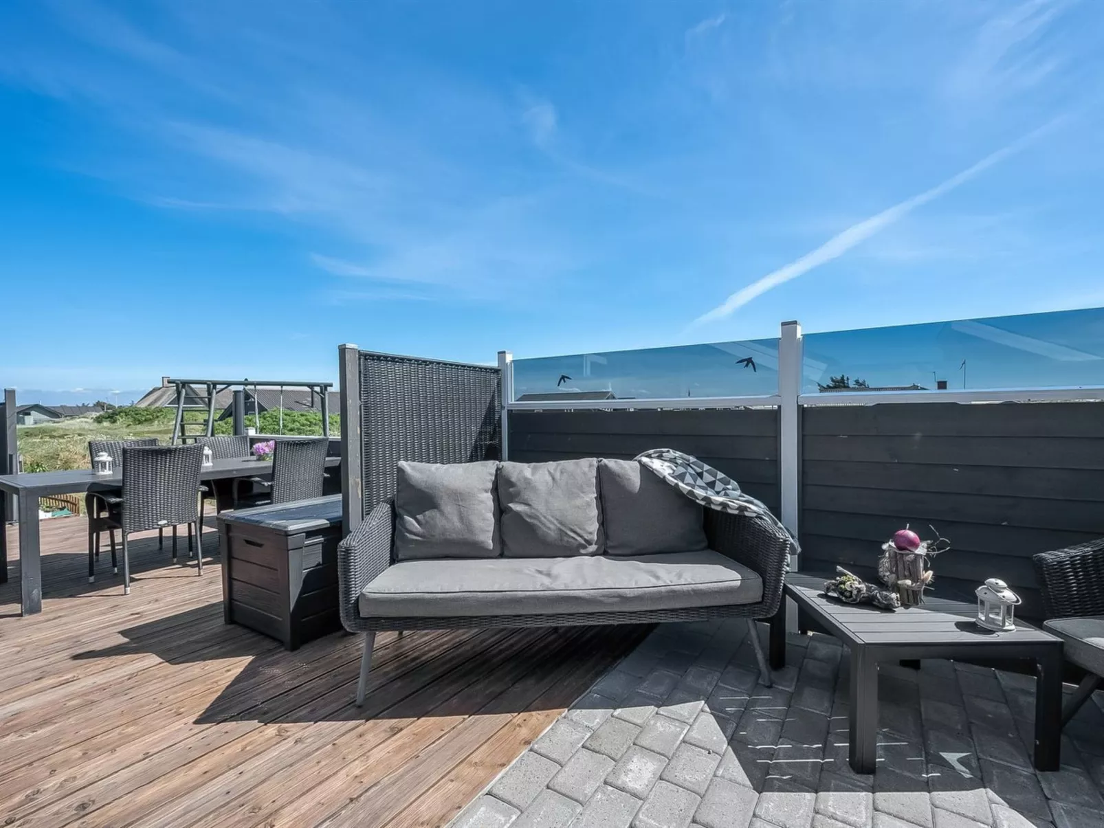 "Henning" -  from the sea-Outside