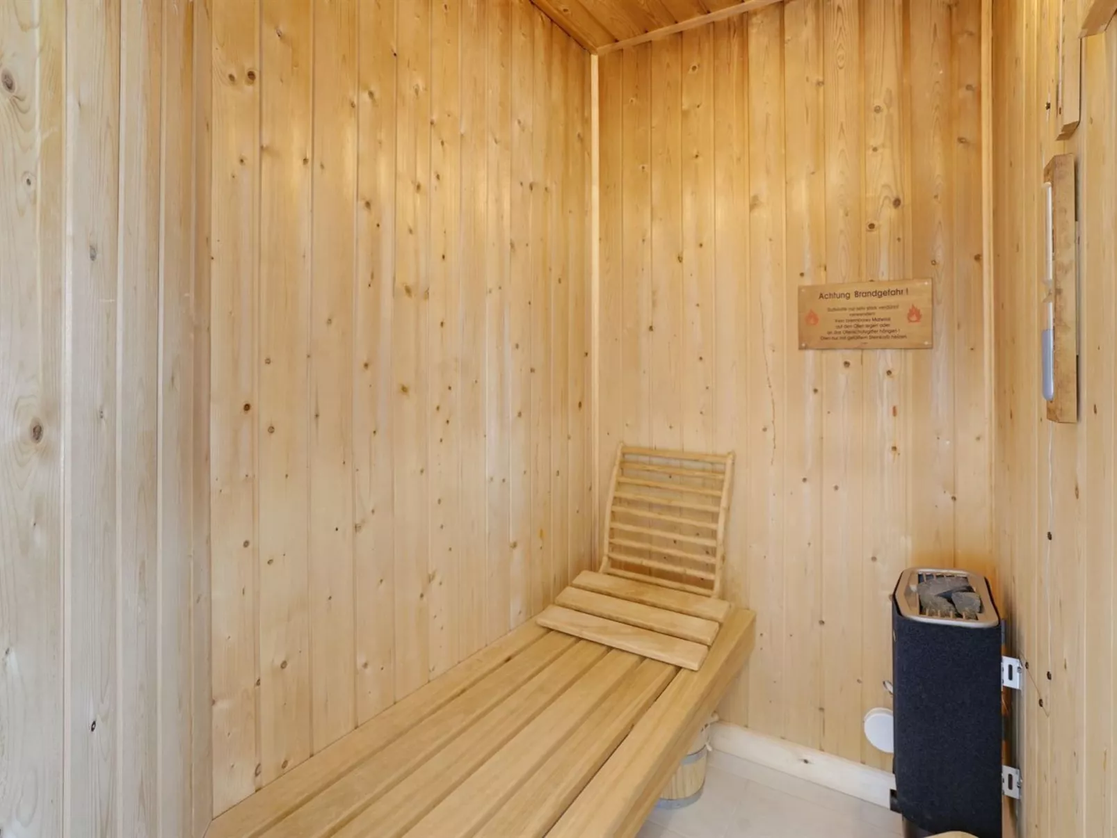 "Betti" - 200m from the sea-Drinnen