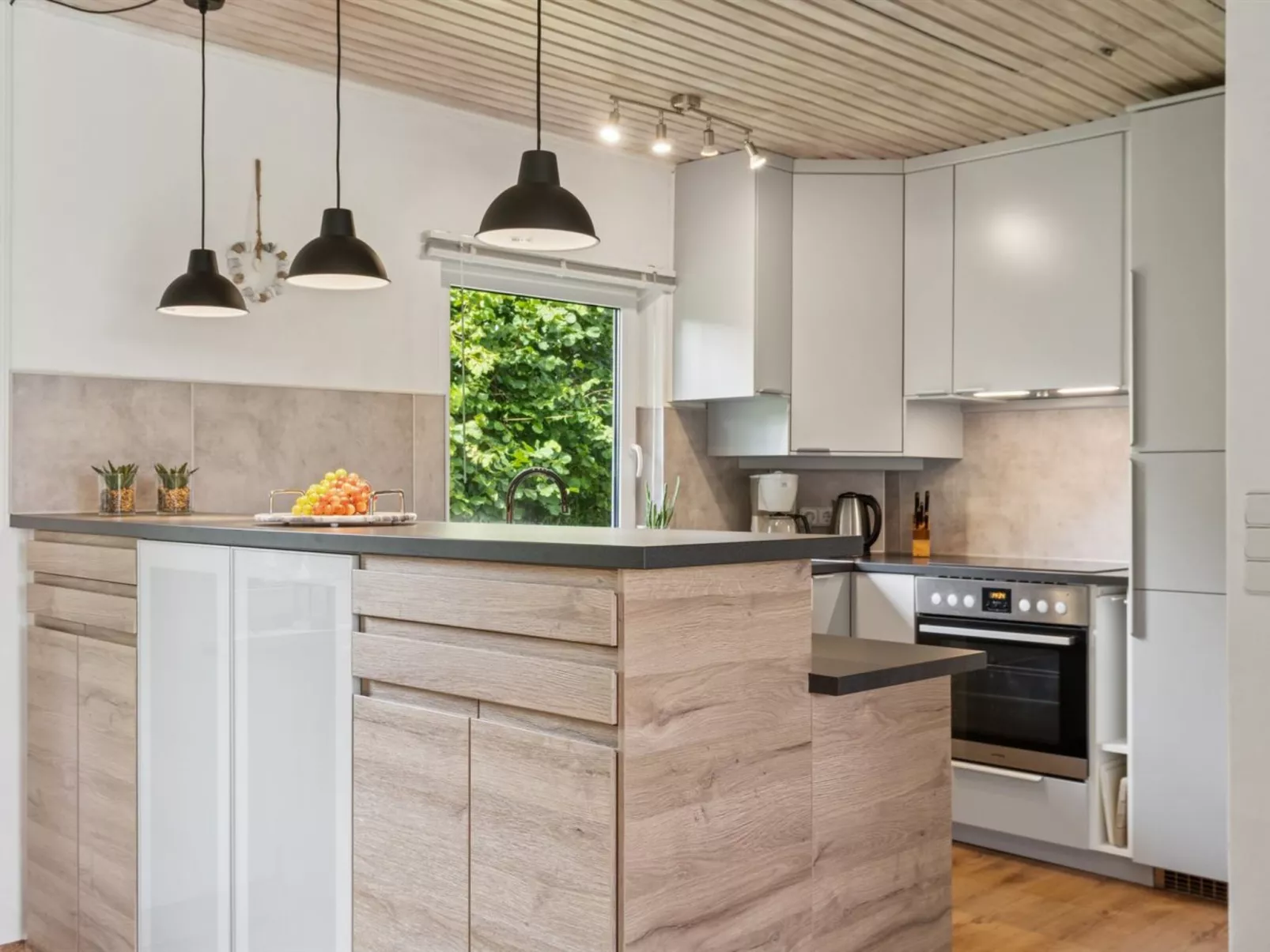 "Merit" - 800m from the sea-Drinnen