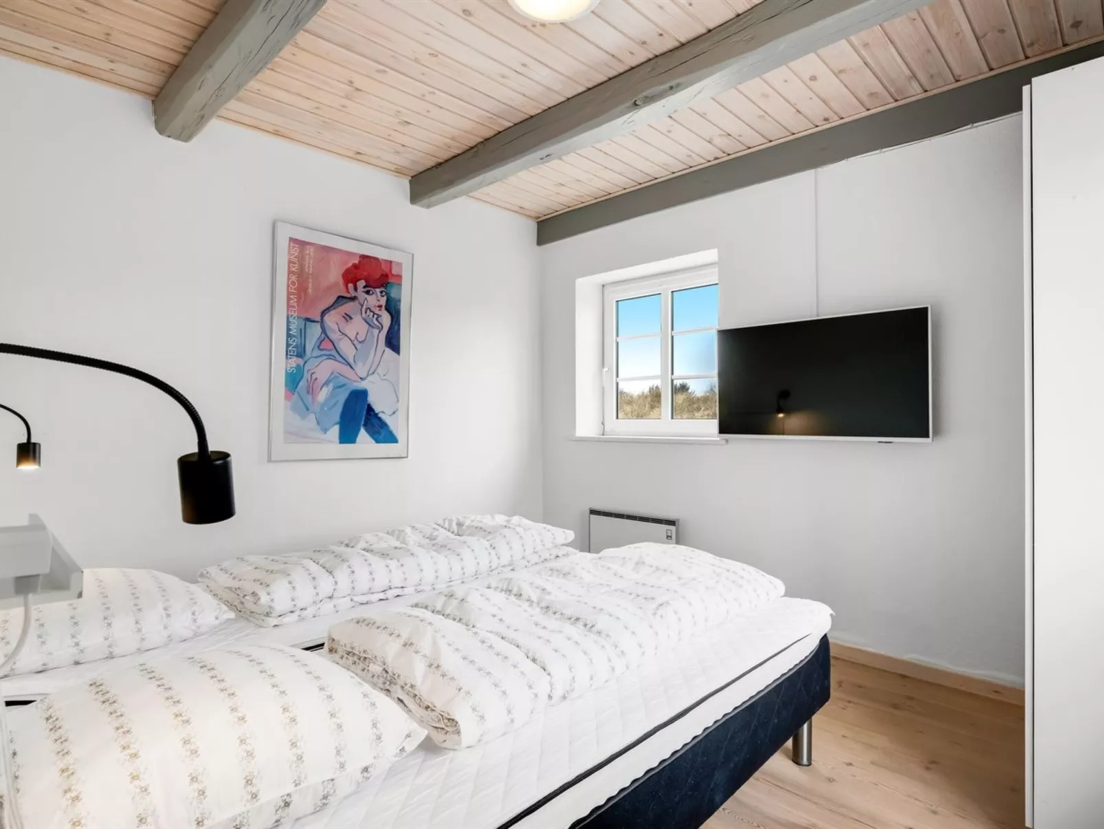 "Nafne" - 1.2km from the sea-Dedans