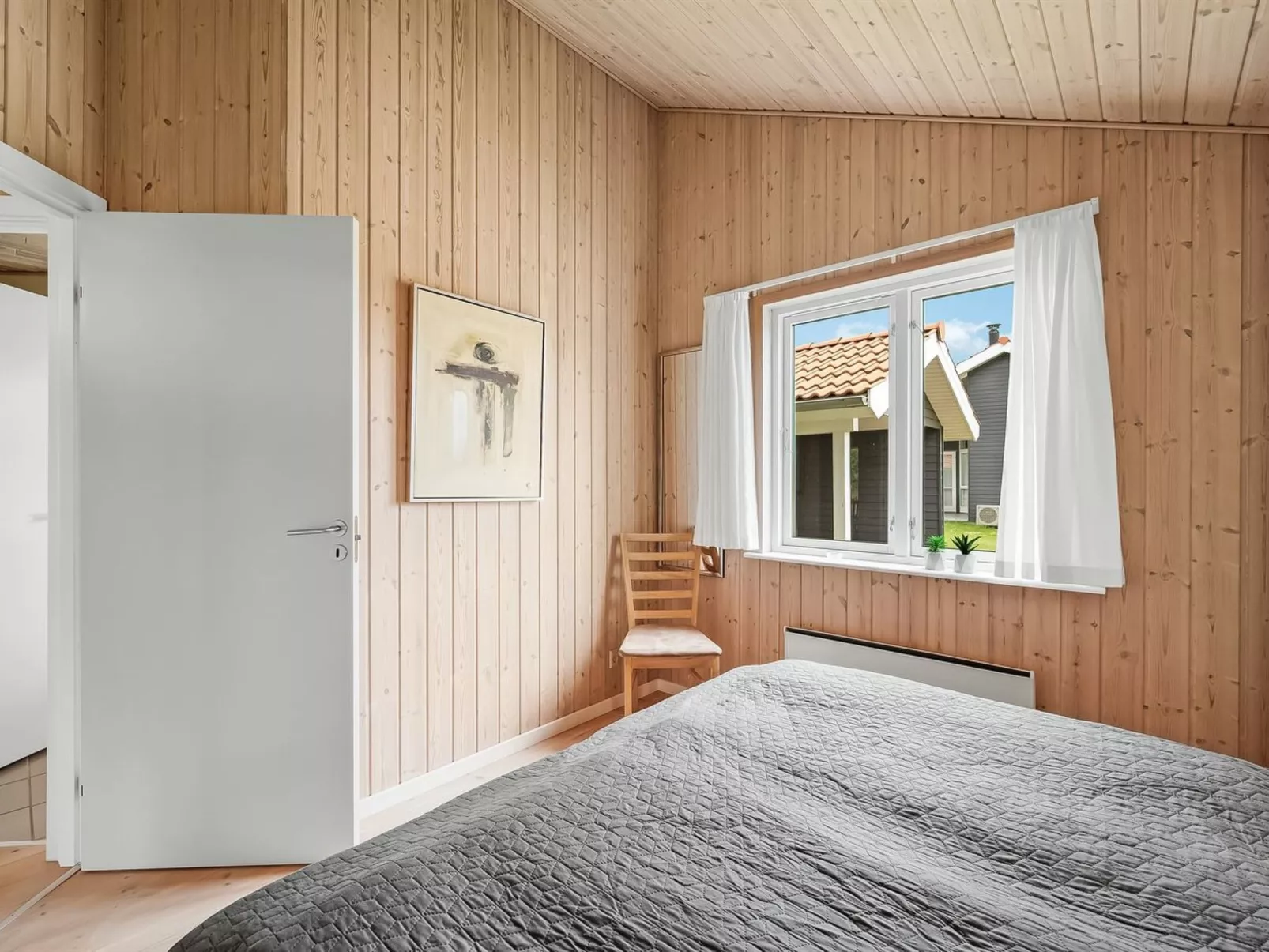 "Aurelie" -  from the sea-Inside