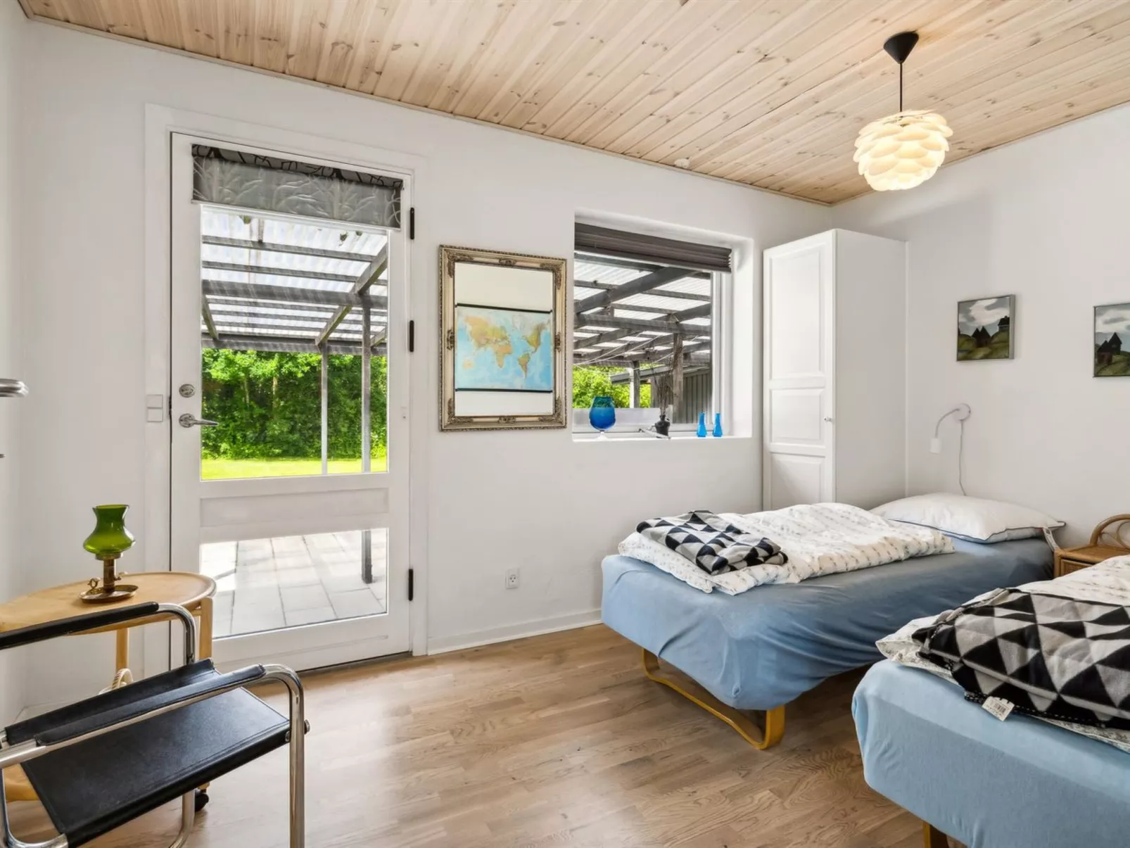 "Thorward" - 100m from the sea-Dedans