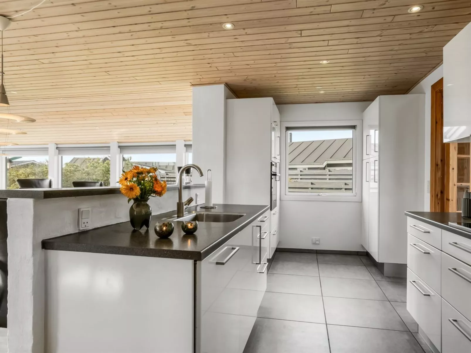 "Fotij" - 120m from the sea-Drinnen