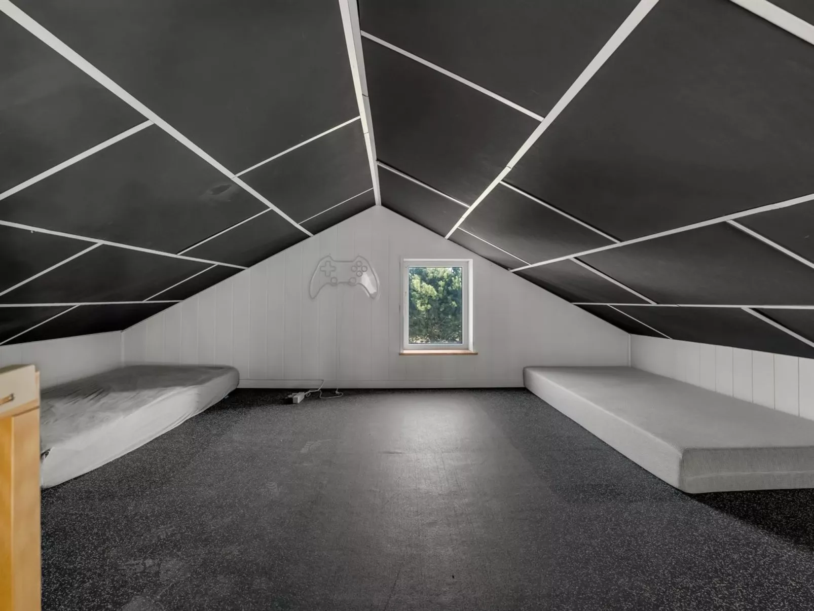 "Amdi" - 1.3km from the sea-Inside