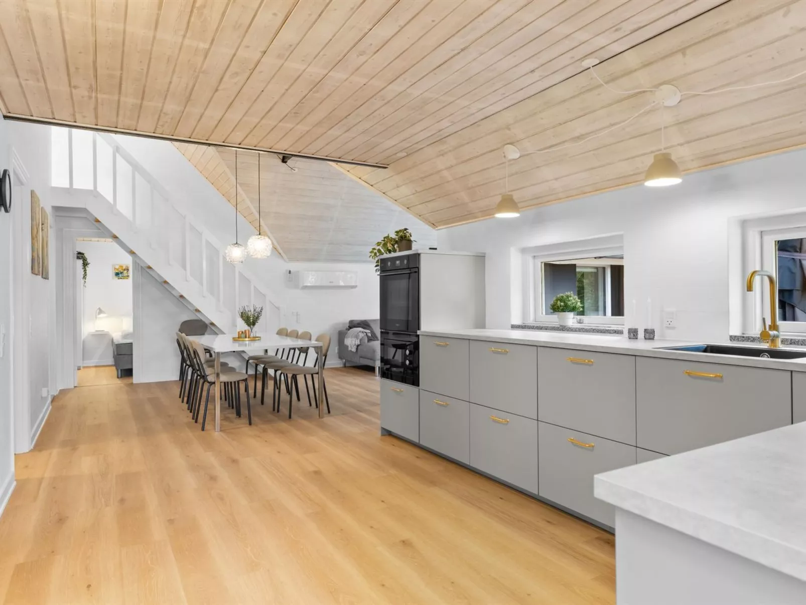 "Erle" - 830m from the sea-Inside