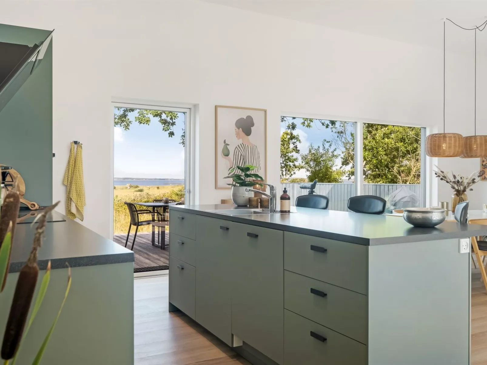 "Lennart" - 500m to the fjord-Inside