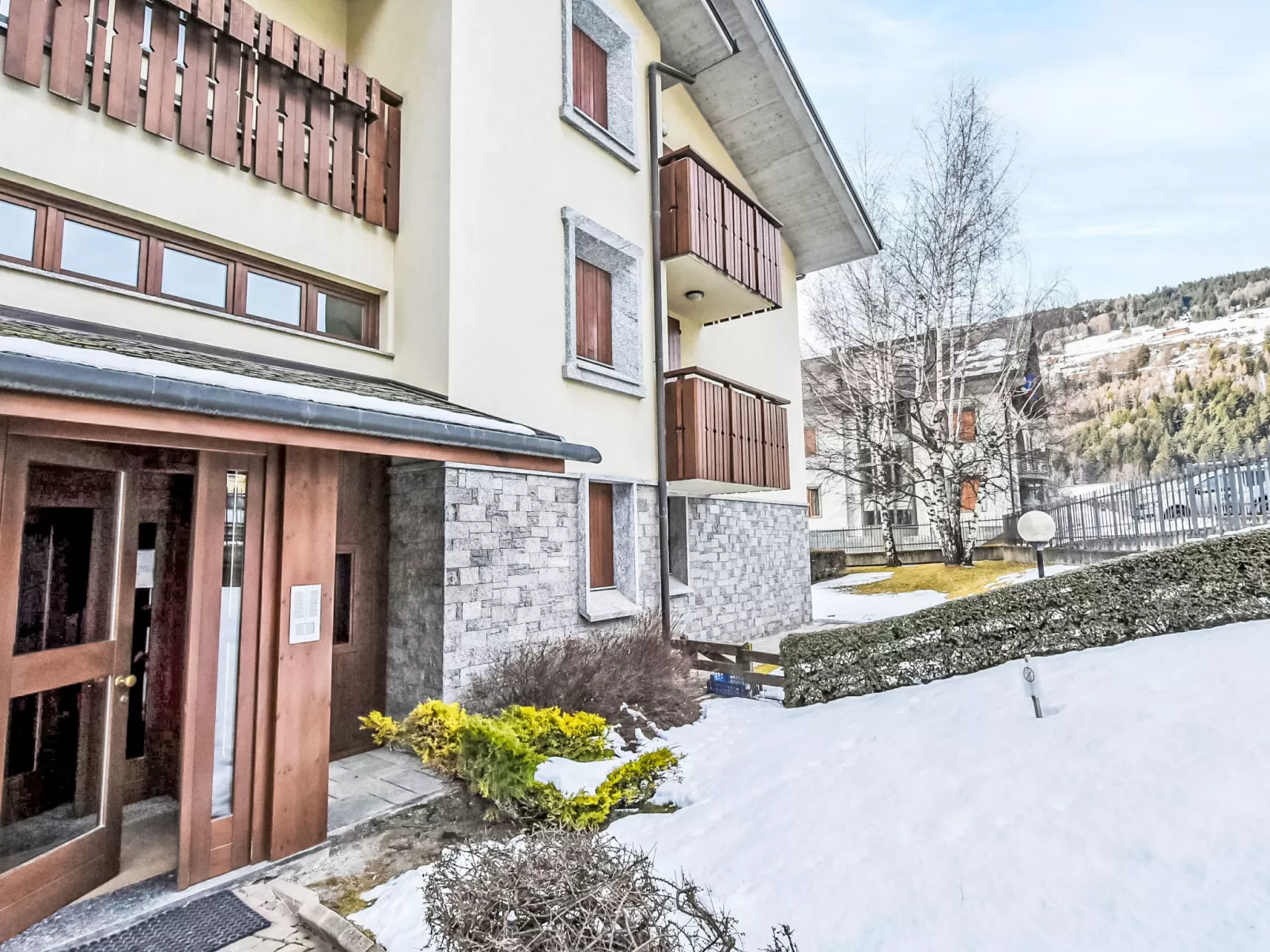 Monte Confinale Garden View-Draußen