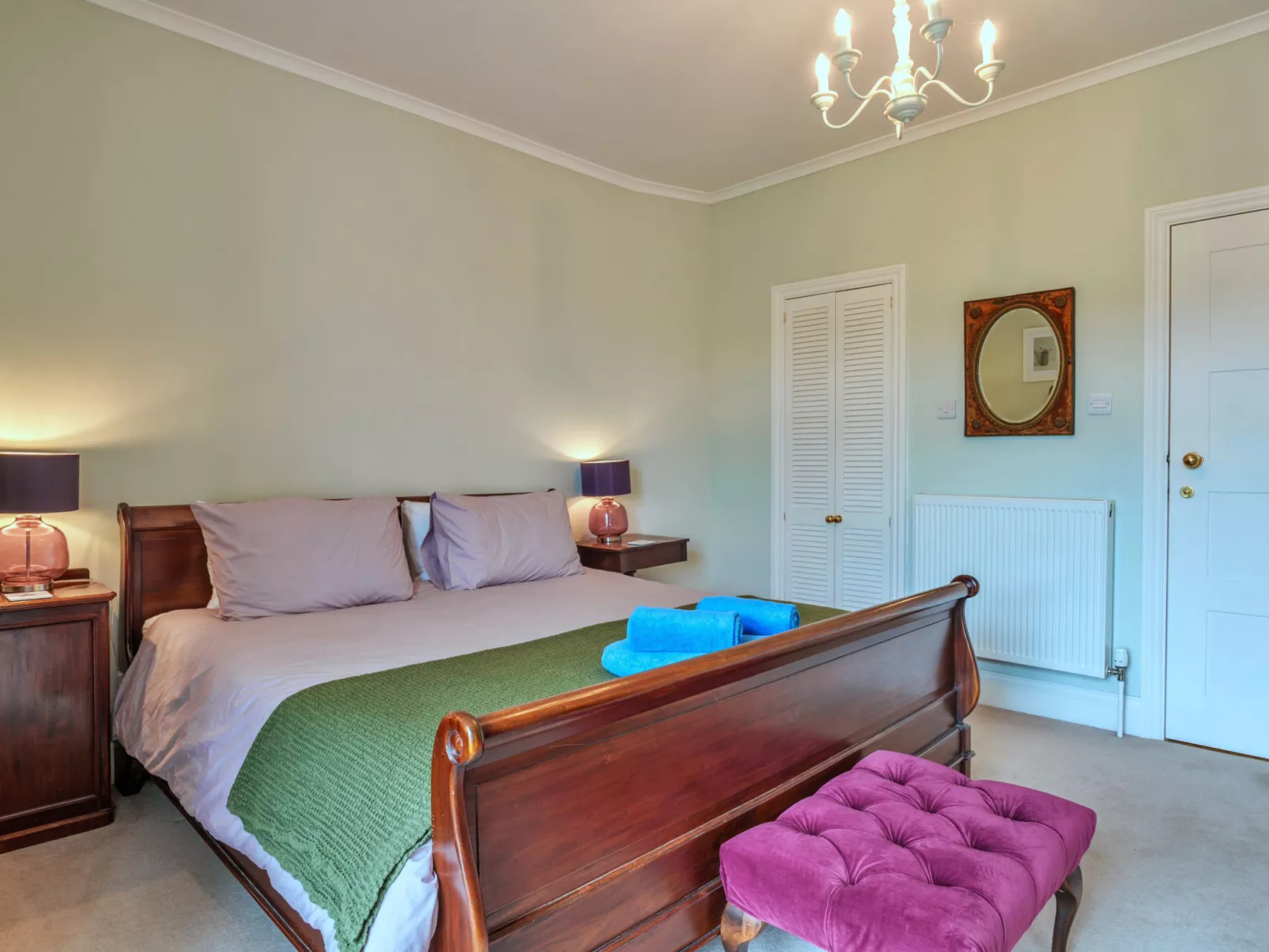 Hillside House-Drinnen