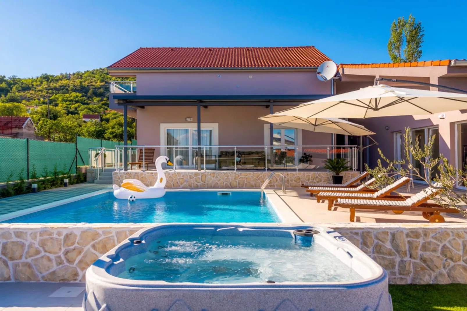 Villa Tomić Drniš - Siverić-Swimming pool