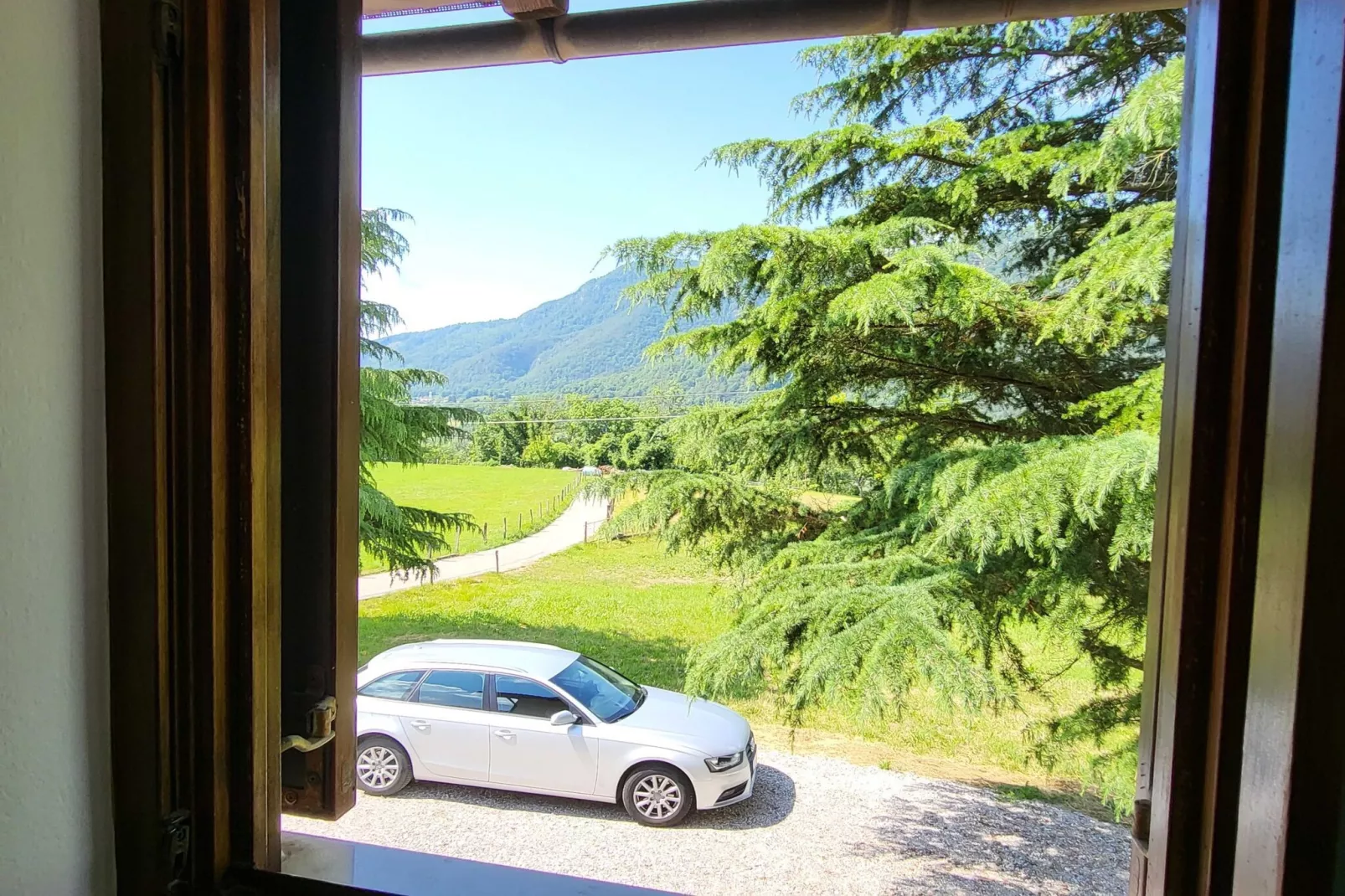 Peaceful Countryside Holiday Home with Terrace - One Bedroom Holiday Home with Terrace