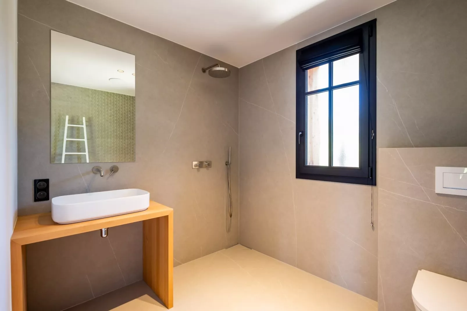 Villa Sylvestre-Bathroom
