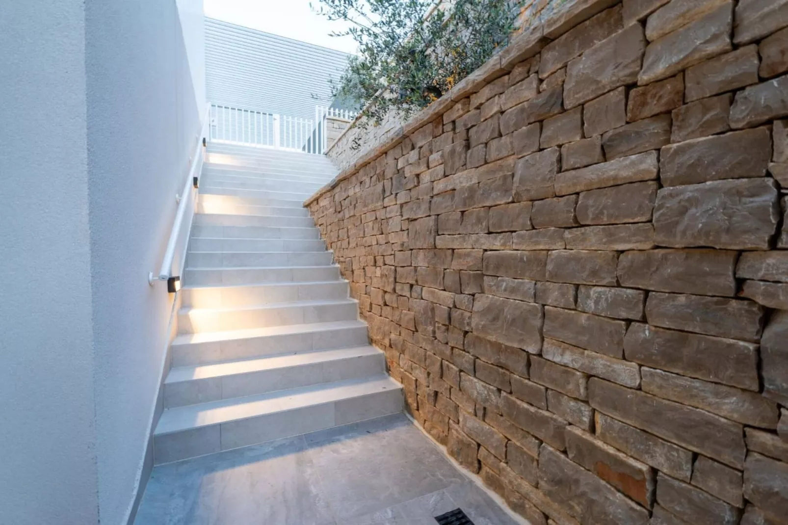 Holiday Home Good Life-Im Freien