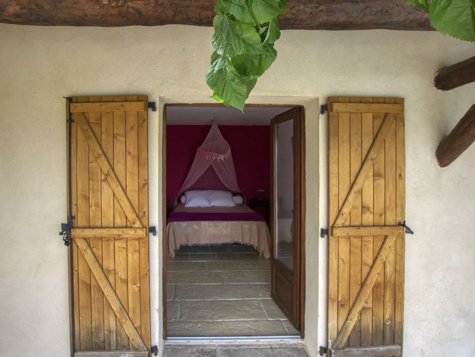 La Bastide Neuve-Inside