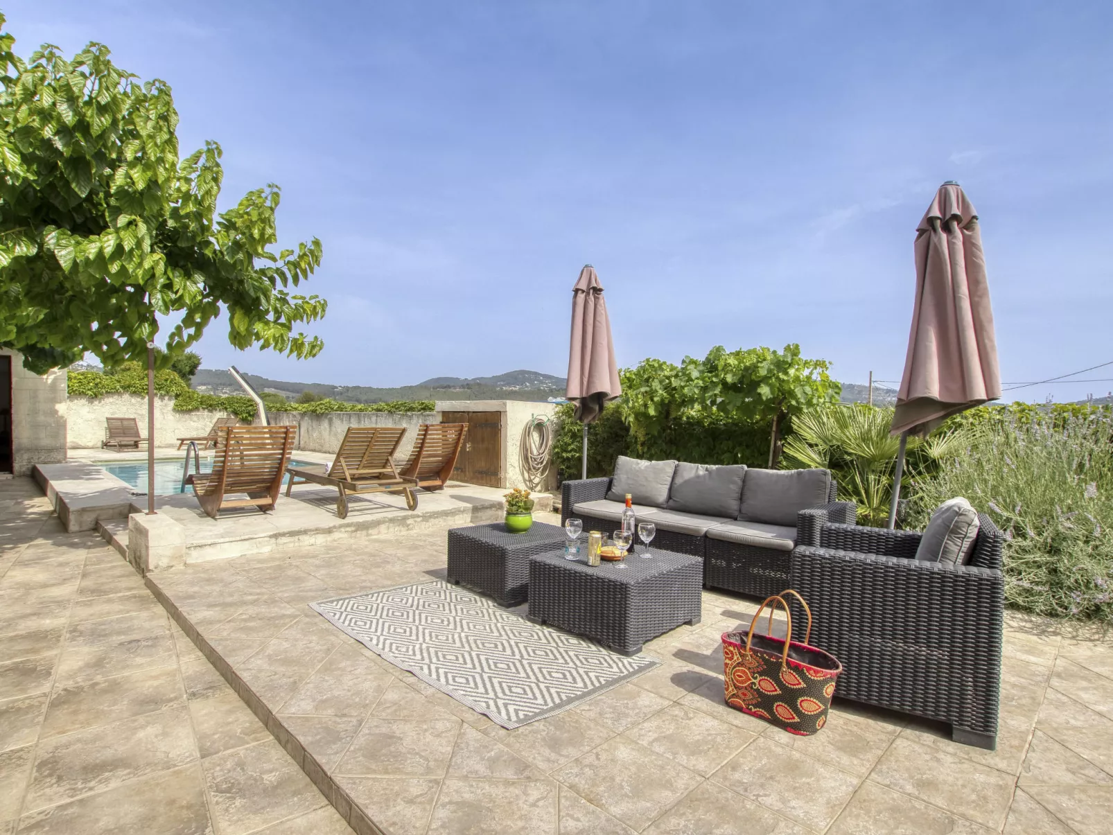 La Bastide Neuve-Outside
