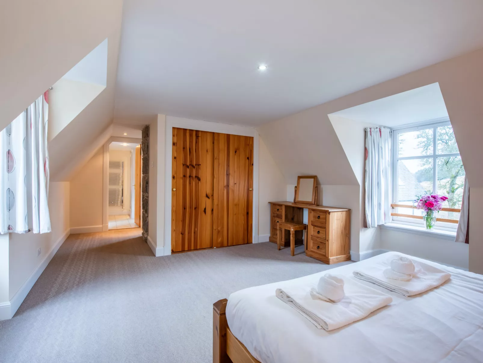 Corrimony View-Dedans