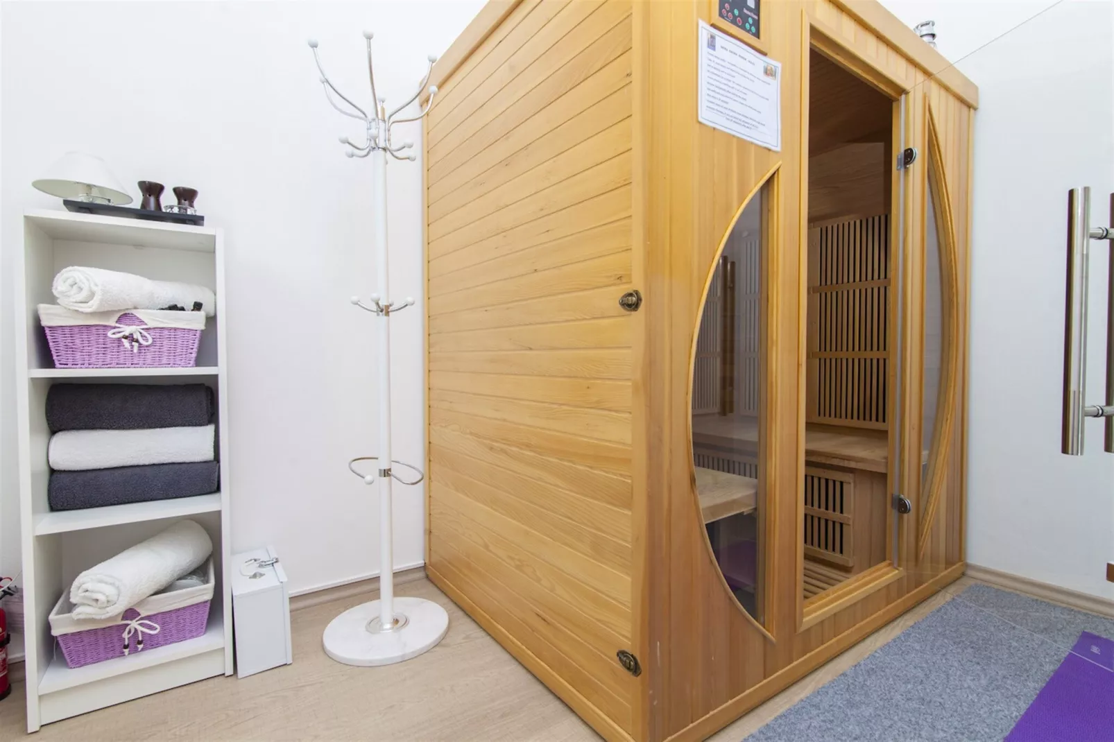 Sea view Villa Brodarica-Sauna