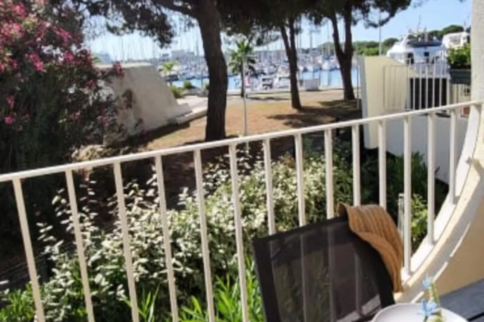 Résidence Terrasse 4 : Quai Du Port De Plaisance-Non tagué